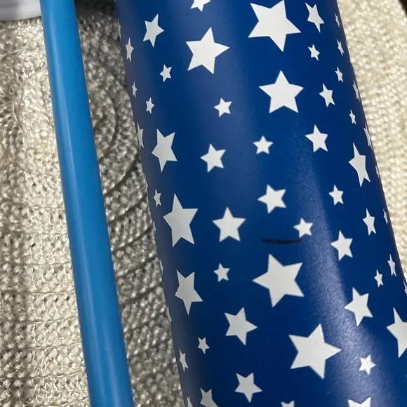 Star Spangled 24oz Owala Free Sip Water Bottle - Picture 8 of 10